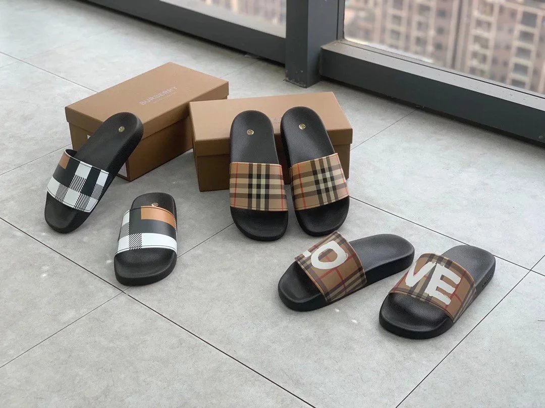 Burberry Check Pattern Slide Sandals for Men and Women