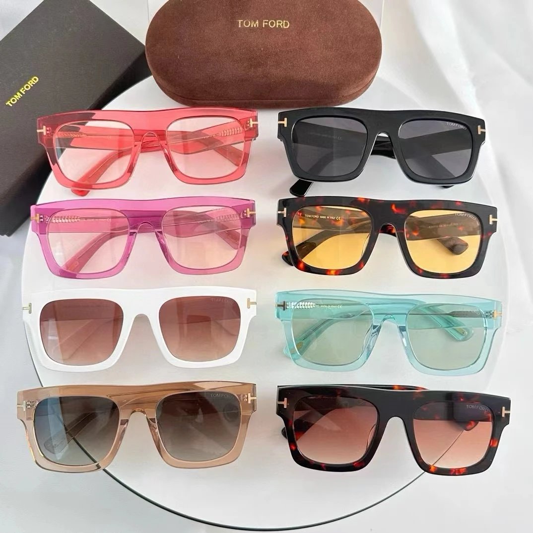 TOM FORD Square Sunglasses Fashion Designer Eyewear