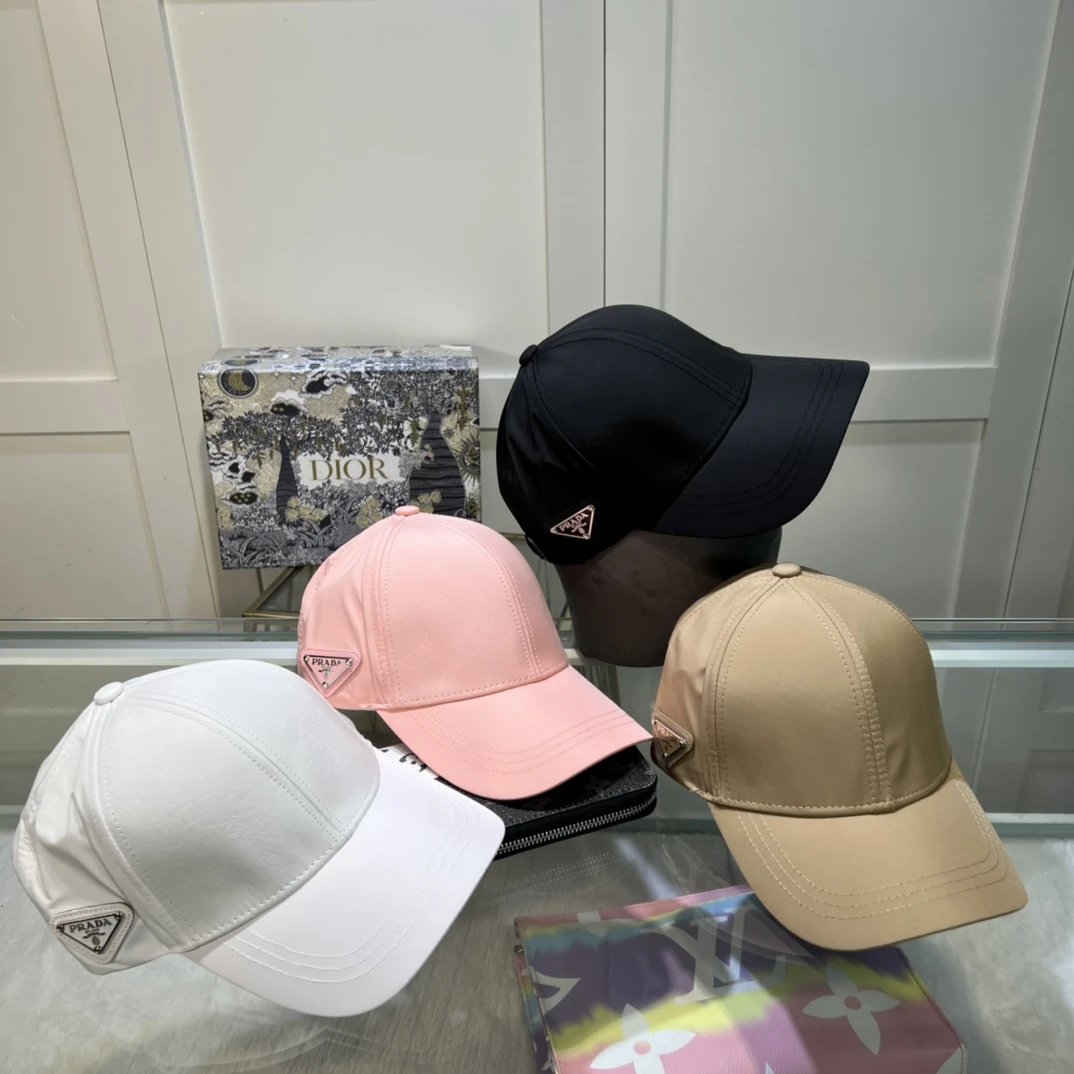 Prada Baseball Cap for Women and Men Fashion Brand Logo Hat
