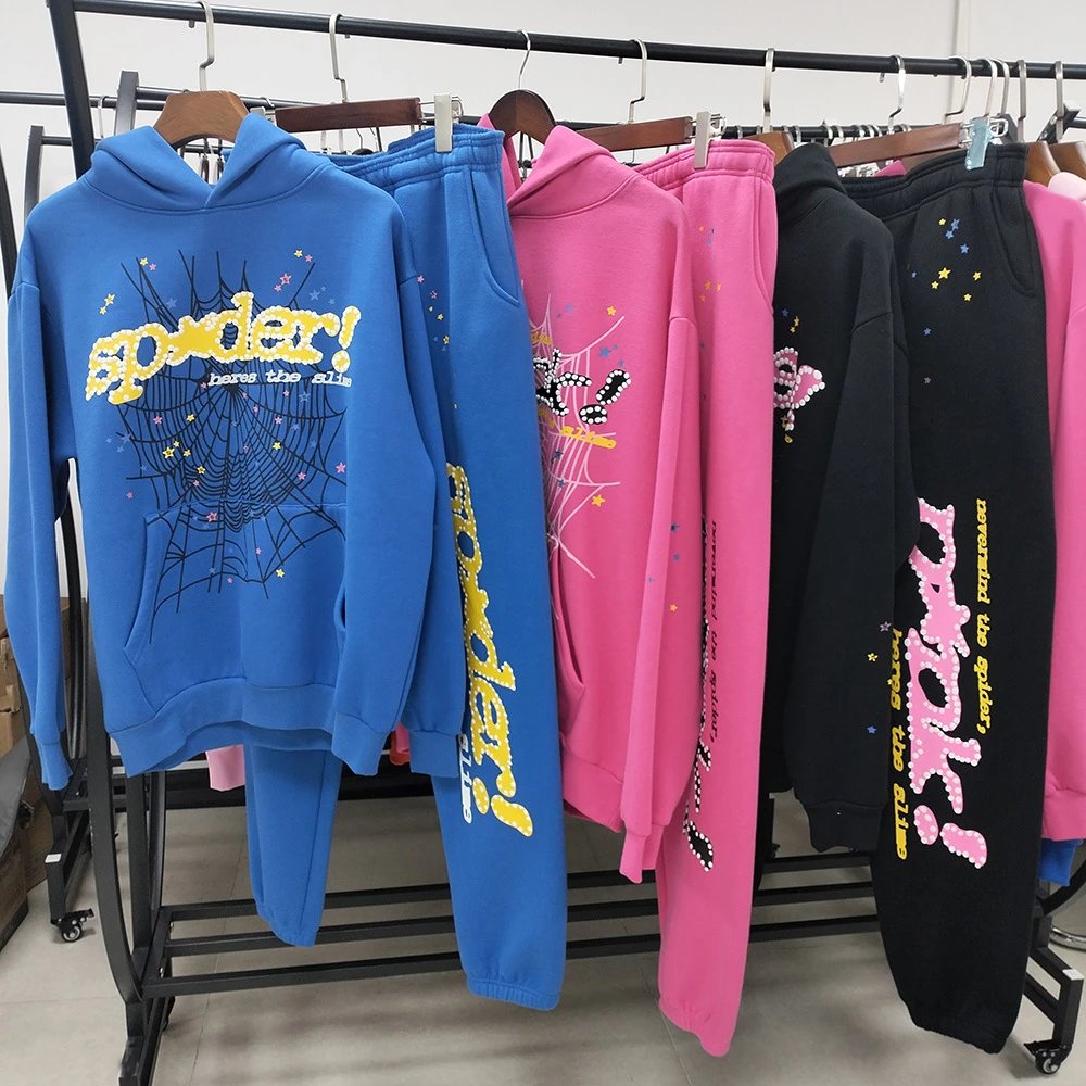 Spider! Hoodie and Pants Set for Women - Trendy Casual Outfit