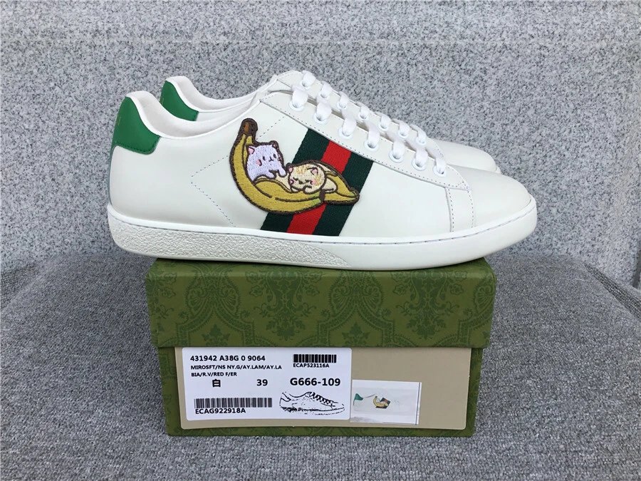 Gucci Ace White Sneakers with Pusheen Banana Patch