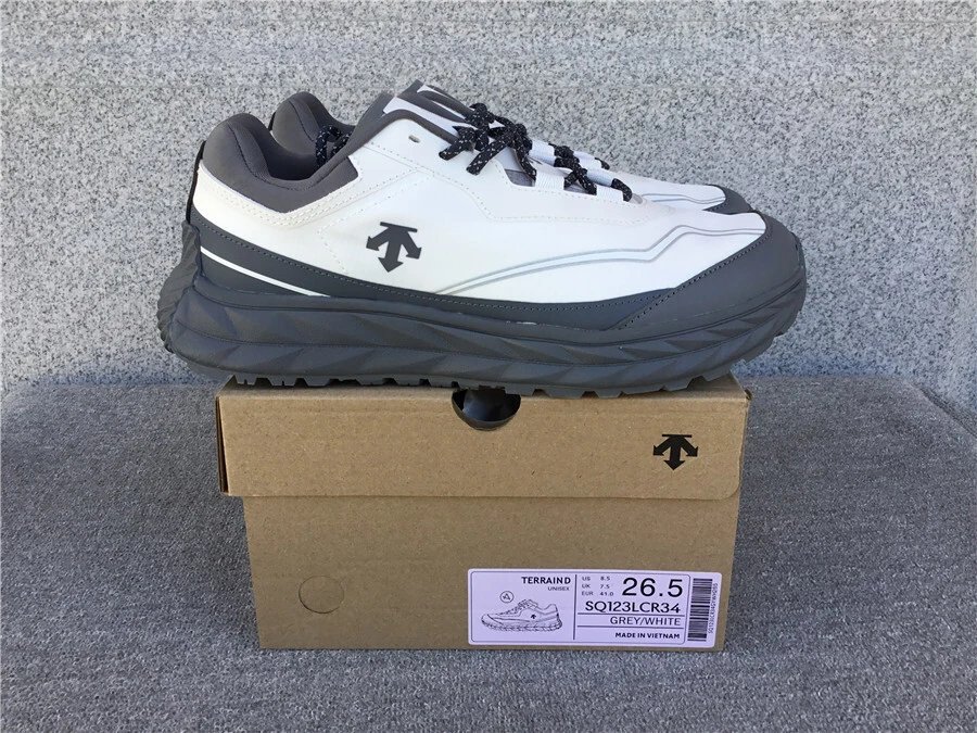 TERRAIND SQ123LCR34 Grey White Men's Outdoor Hiking Shoes Size 26.5