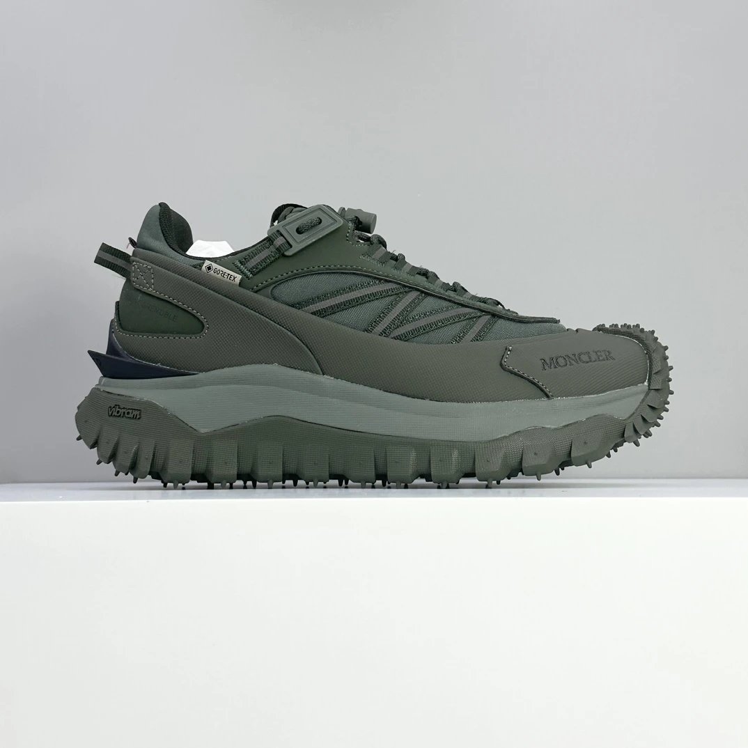 MONCLER GORE-TEX Hiking Shoes for Men Outdoor Waterproof Trail Sneakers