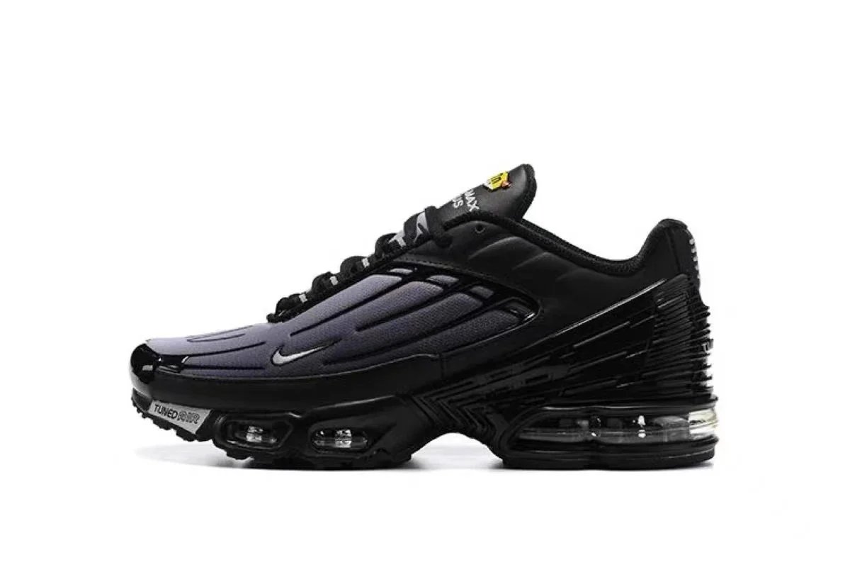 Nike Air Max Tailwind 4 Black Running Shoes