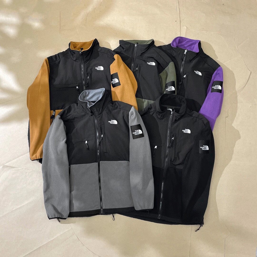 The North Face Men's Outdoor Fleece Jacket Lightweight Warm Windproof