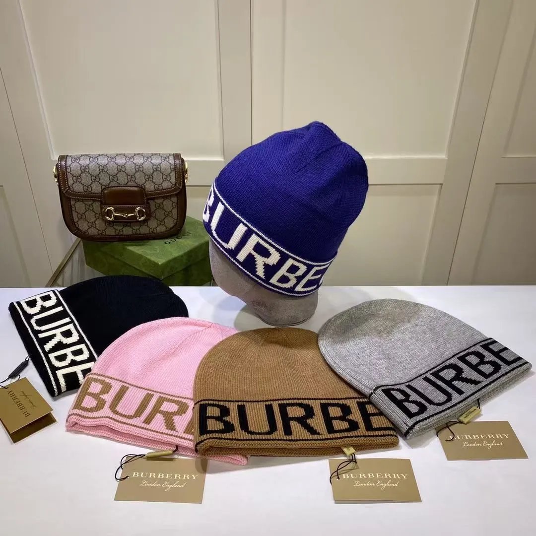 Burberry Logo Knit Beanie Hat for Men and Women
