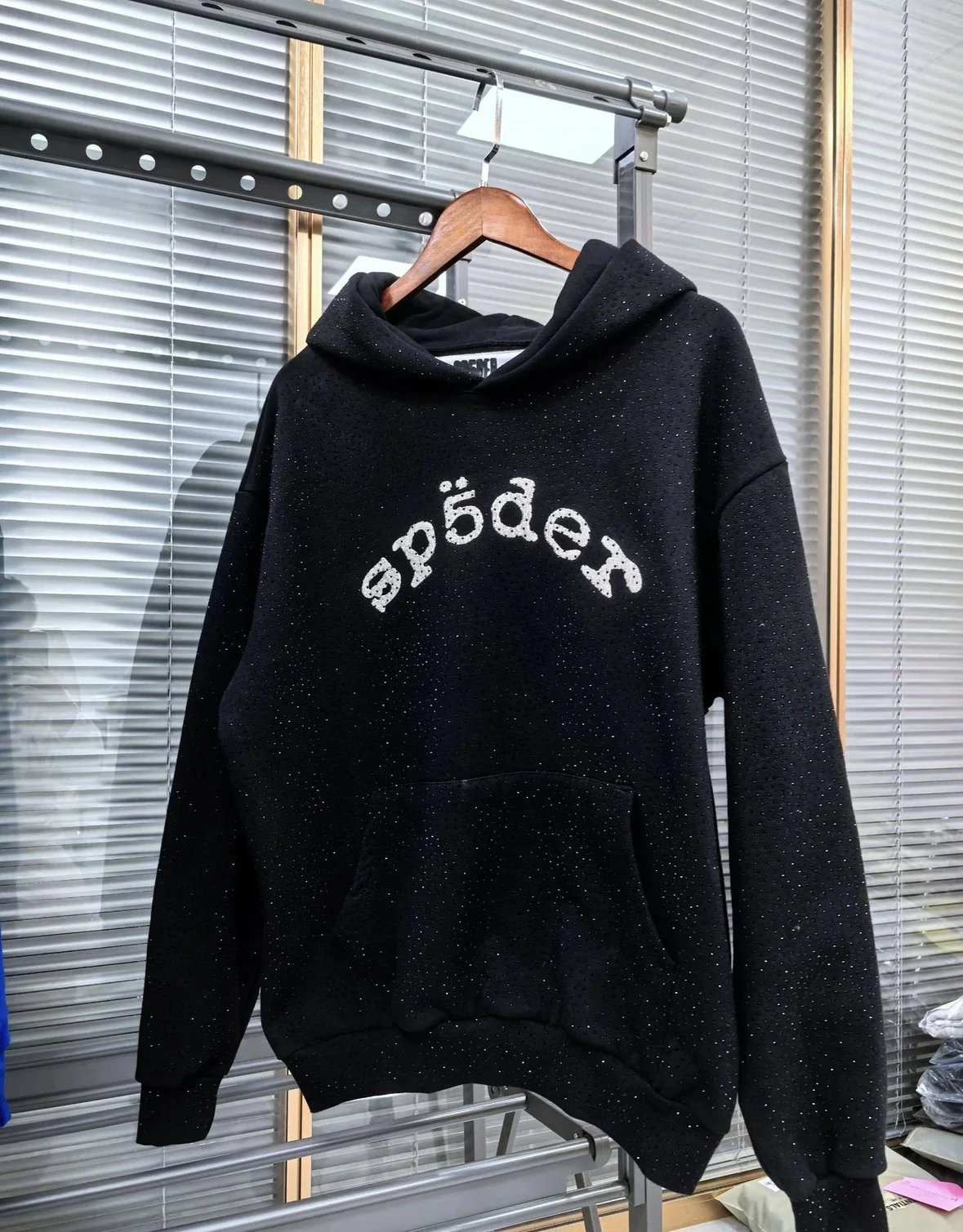 Spöden Black Hoodie with Sparkle Design