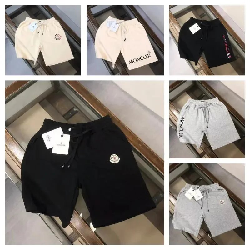 Moncler Men's Casual Shorts with Logo Design