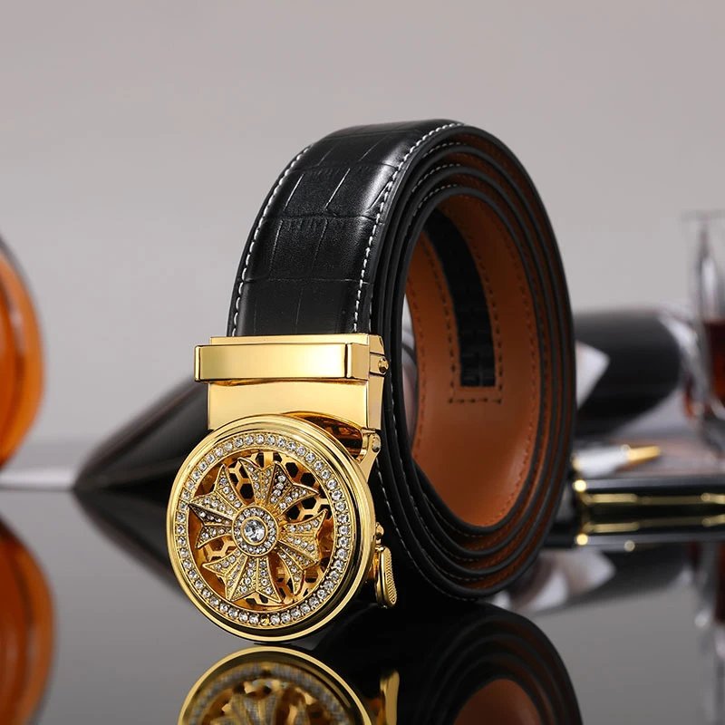 Golden Crystal Buckle Leather Belt for Men Fashion Accessory