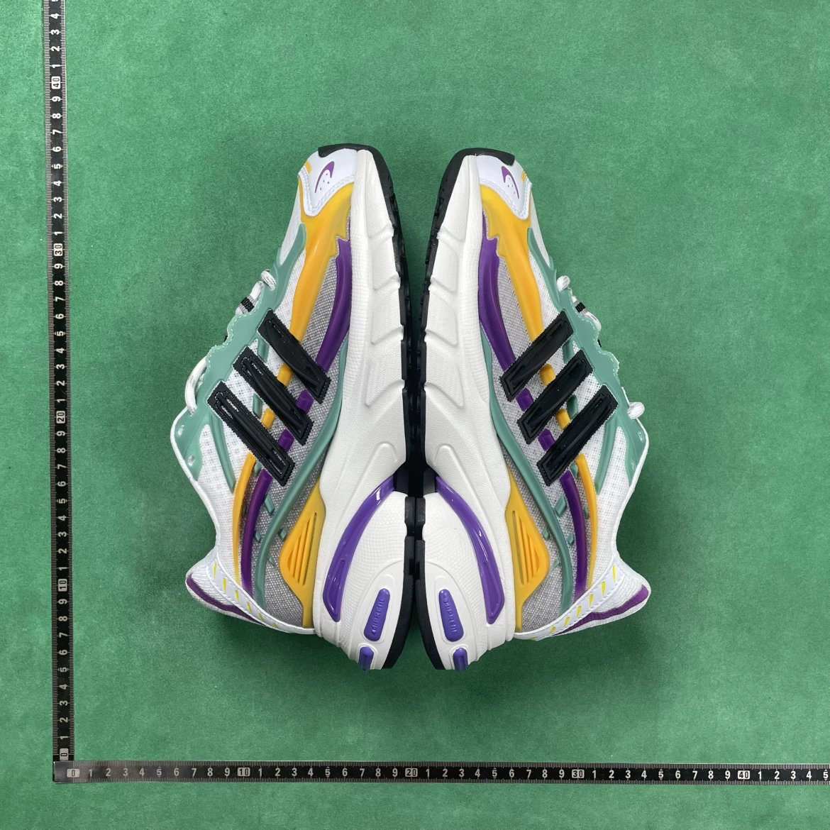 Adidas Adistar Cushion 3 Chunky Sneakers Multicolor