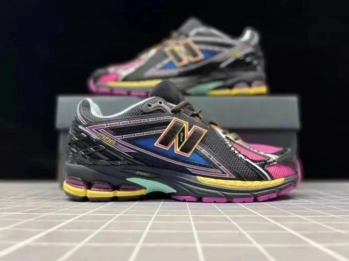 New Balance NB 1906R Chunky Sneakers Multicolor