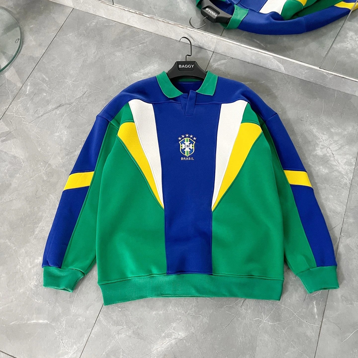 Design Brazil National Team Retro Polo Sweatshirt Multicolor