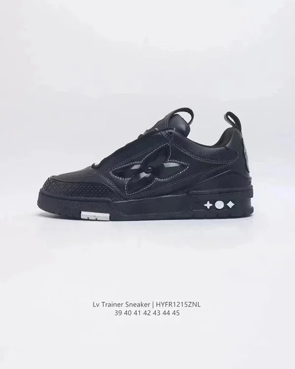 Louis Vuitton LV Trainer Sneaker Chunky Leather Sneakers Black