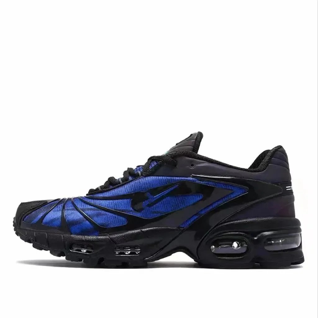 Nike Air Max Terrascape Plus chunky Sneakers Black and Blue
