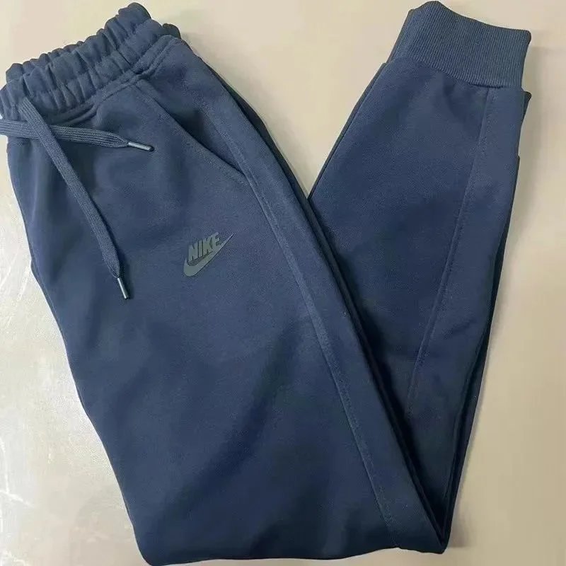 Nike Club Fleece comfortable Joggers Navy