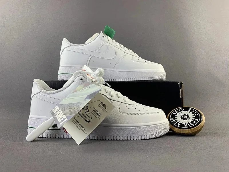 Nike Air Force 1 Low Top Sneakers White