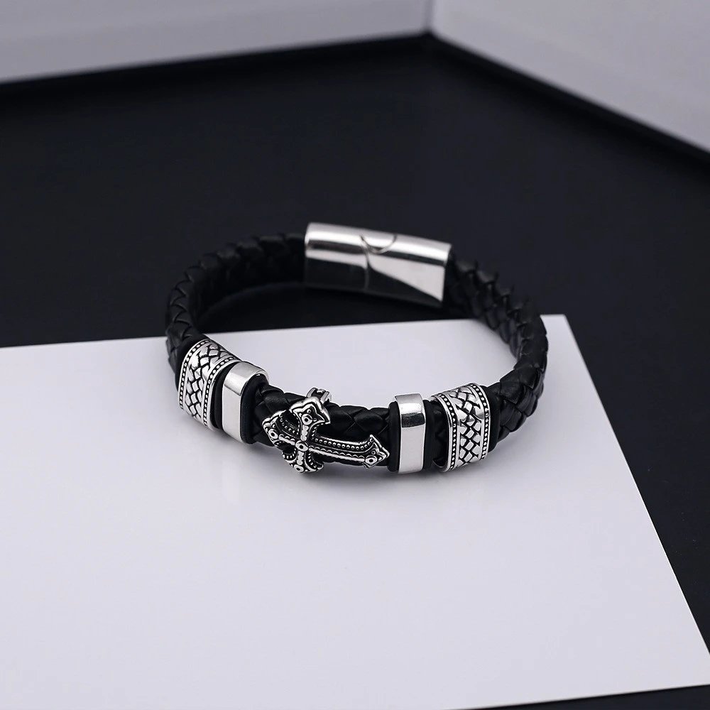 Design Braided Leather Cross Bracelet Black