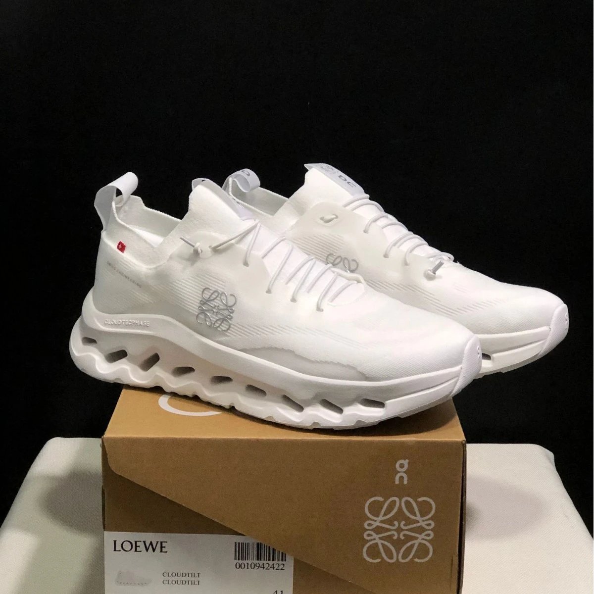 Loewe Cloudtilt Lightweight Sneakers White