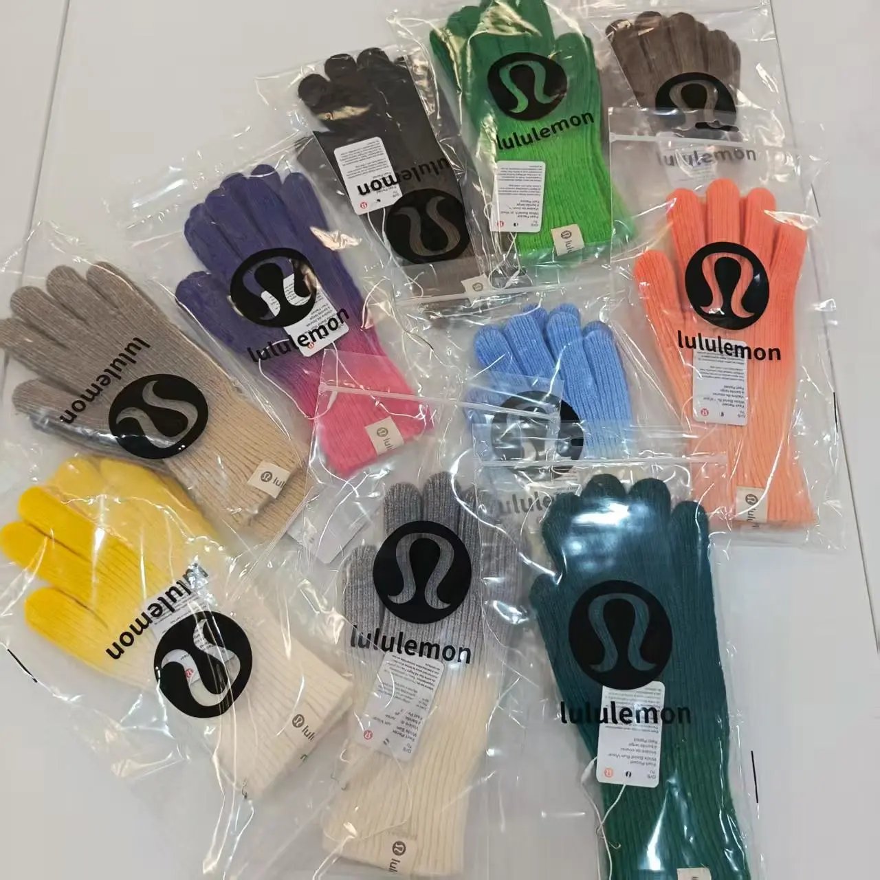 Lululemon Knit Warm Winter Gloves Multicolor