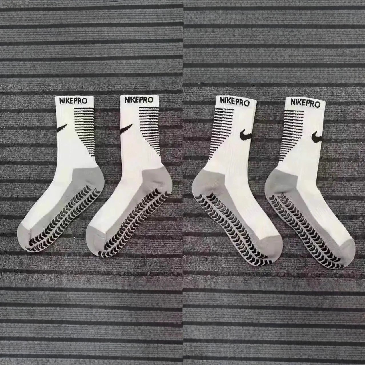 Nike Pro Grip Crew Socks Athletic Performance White and Gray