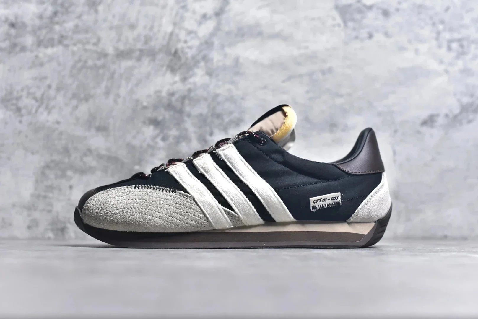 Adidas SFTM-003 Country Low Top Sneakers Black and White
