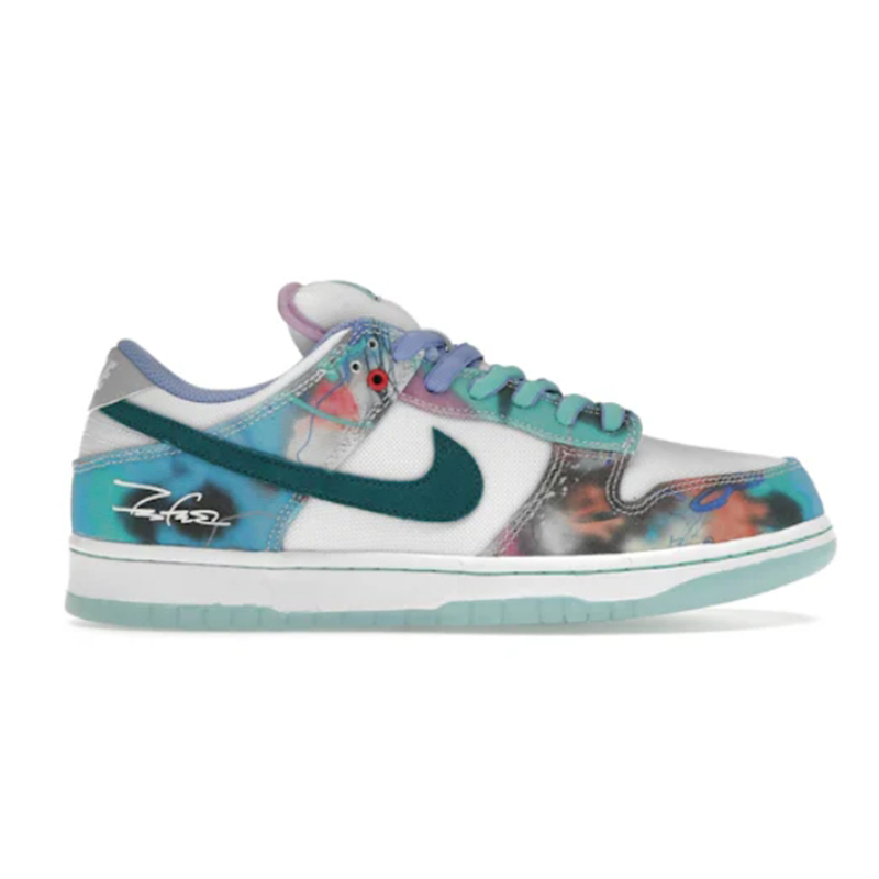 Nike Dunk Low Futura Laboratories Graffiti Sneakers Multicolor