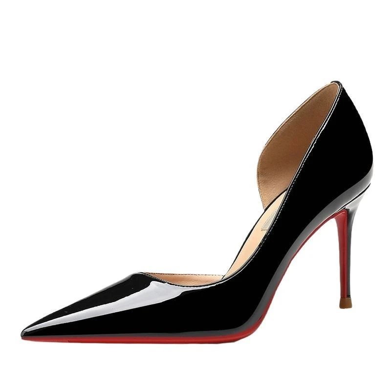 Christian Louboutin Hot Chick Patent Leather High Heels Black