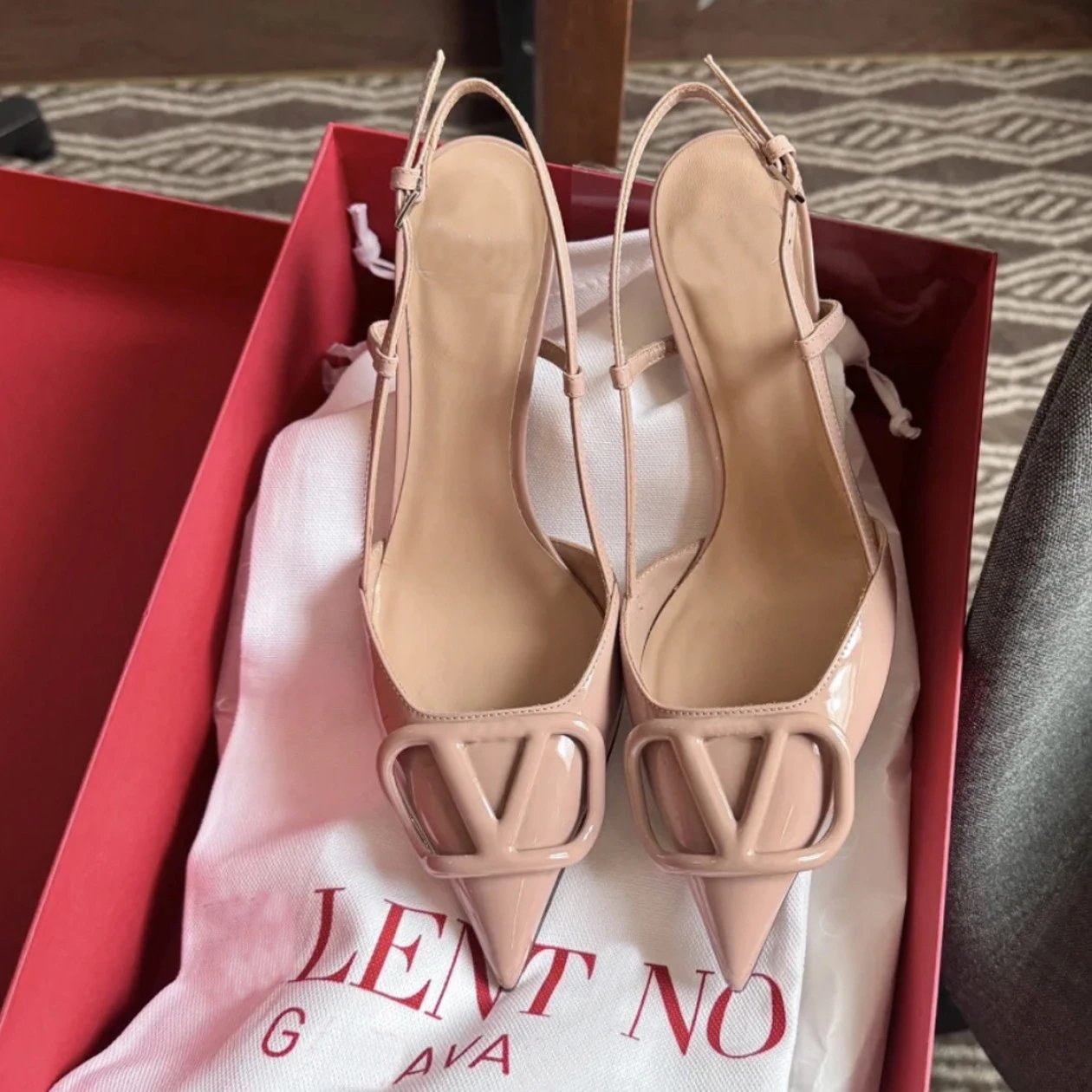 Valentino VLogo Signature Pointed Toe Slingback Pumps Beige