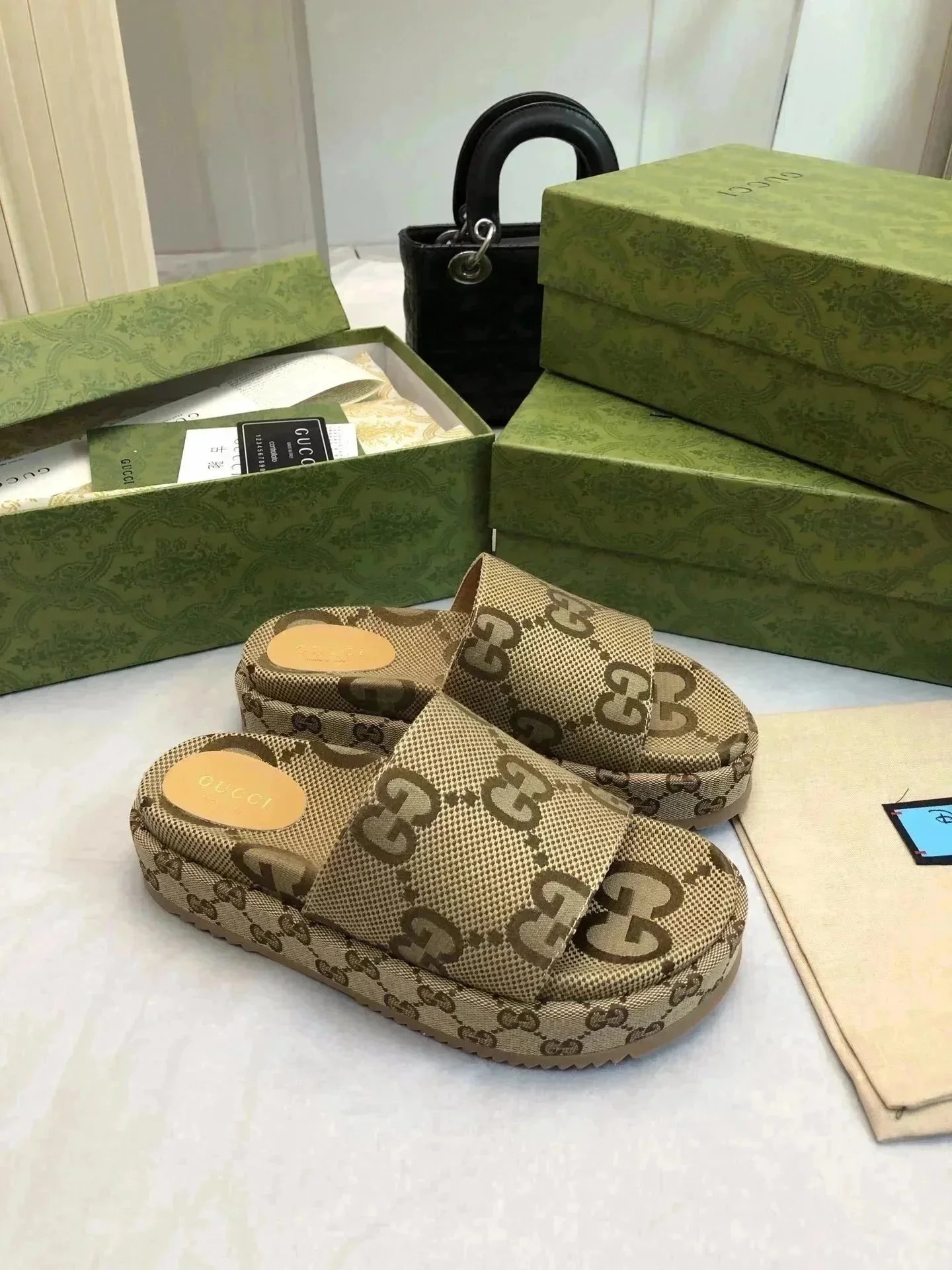 Gucci GG Canvas Platform Slides Chunky Sandals Beige