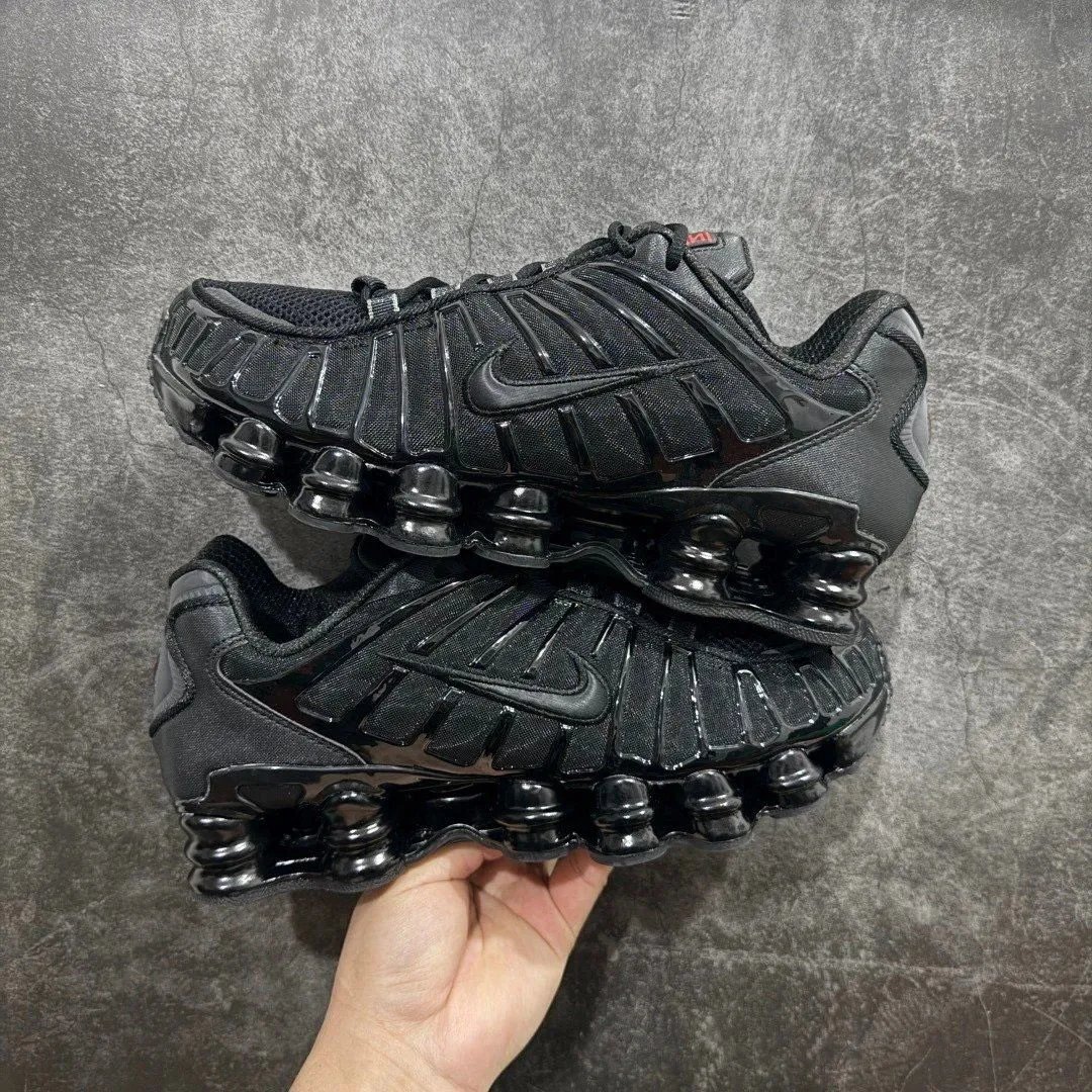 Nike Shox TL Chunky Sneakers Black