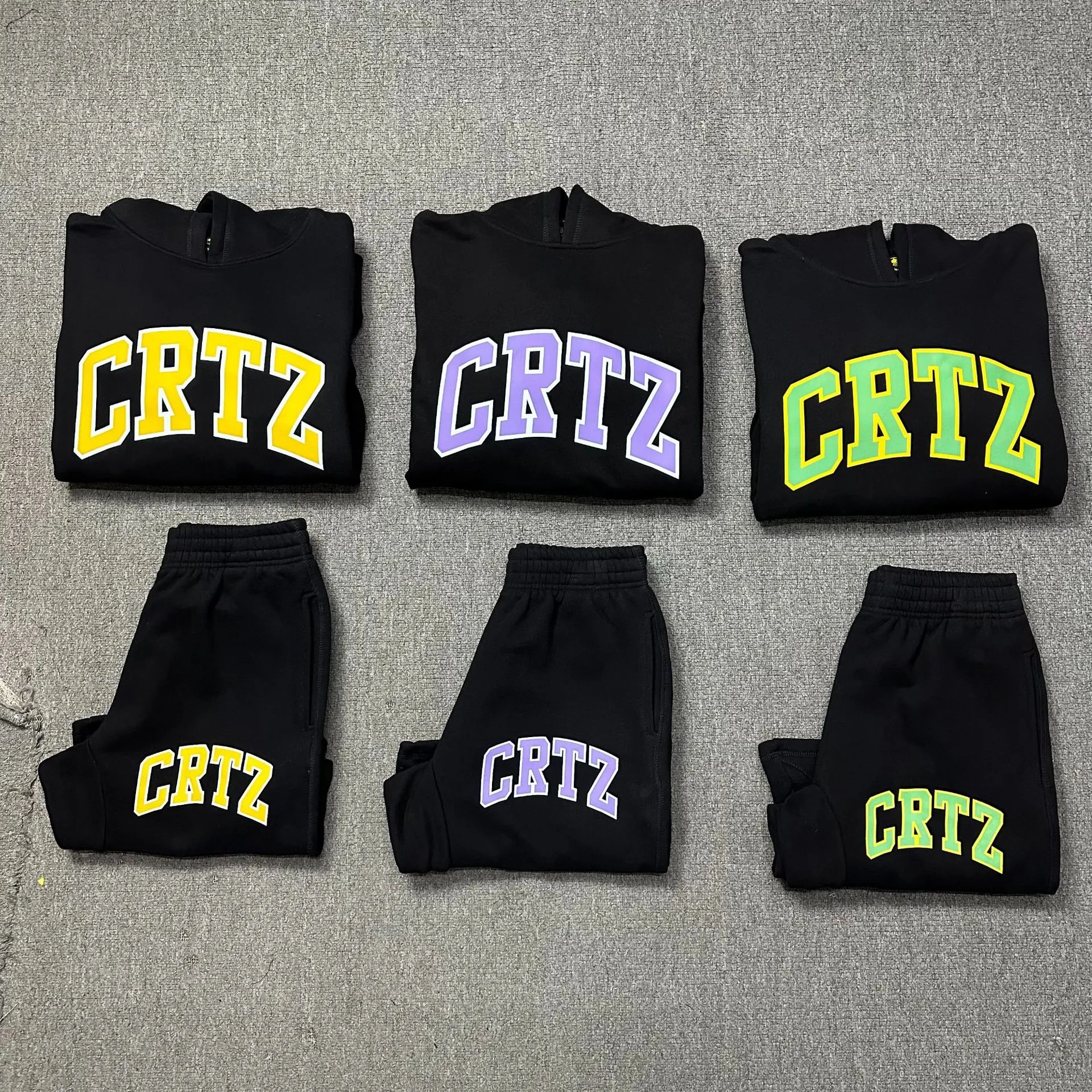 Corteiz CRTZ Varsity Streetwear Tracksuit Set Black
