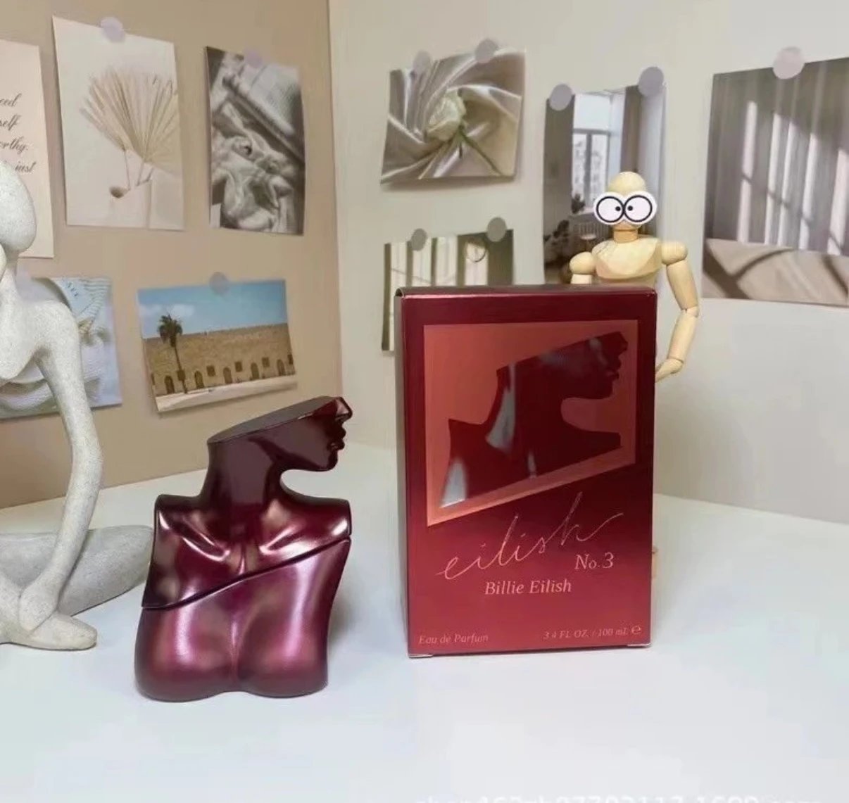 Billie Eilish Eilish No.3 Fragrant Eau de Parfum Red