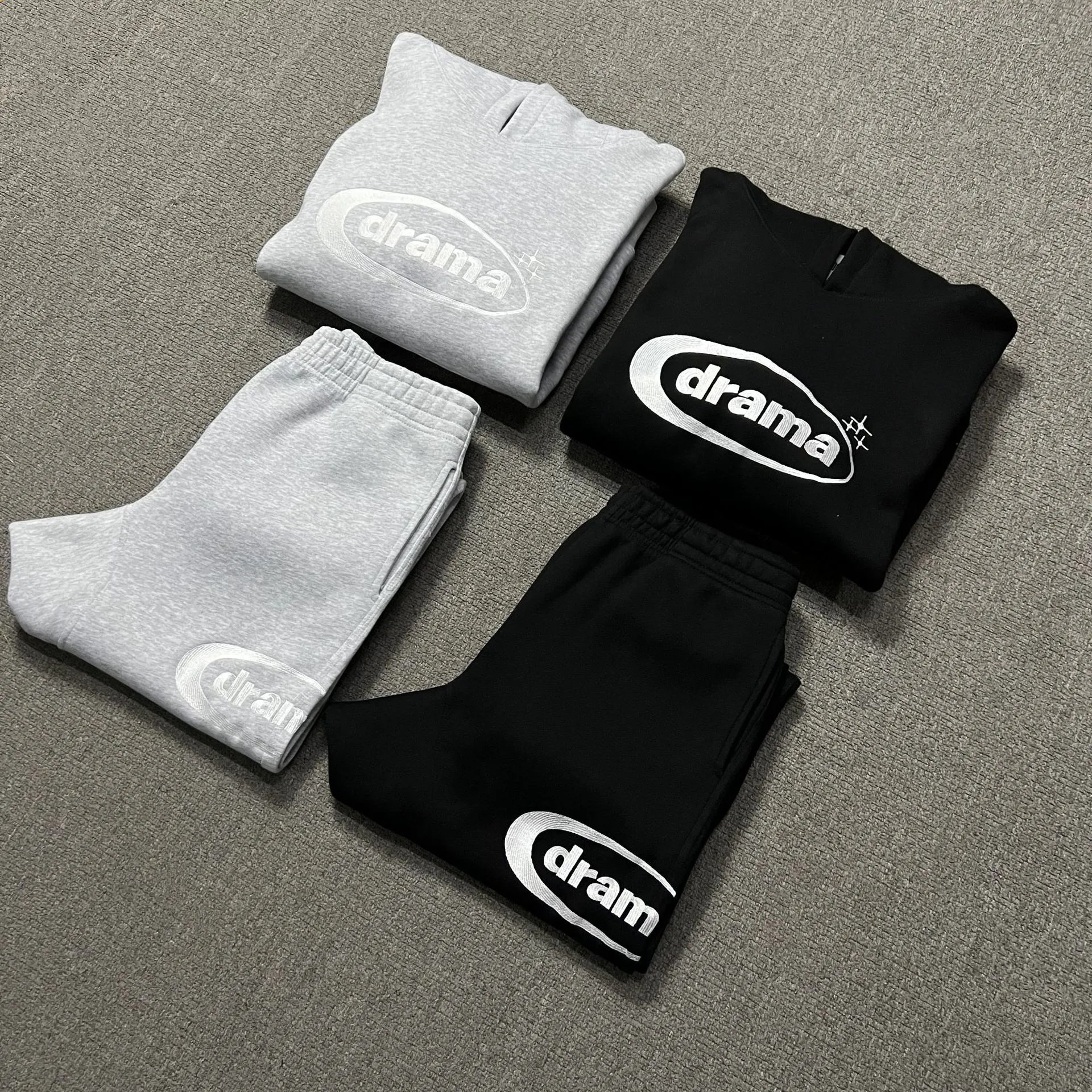 Design Drama Graphic Print Matching Set Black and Gray