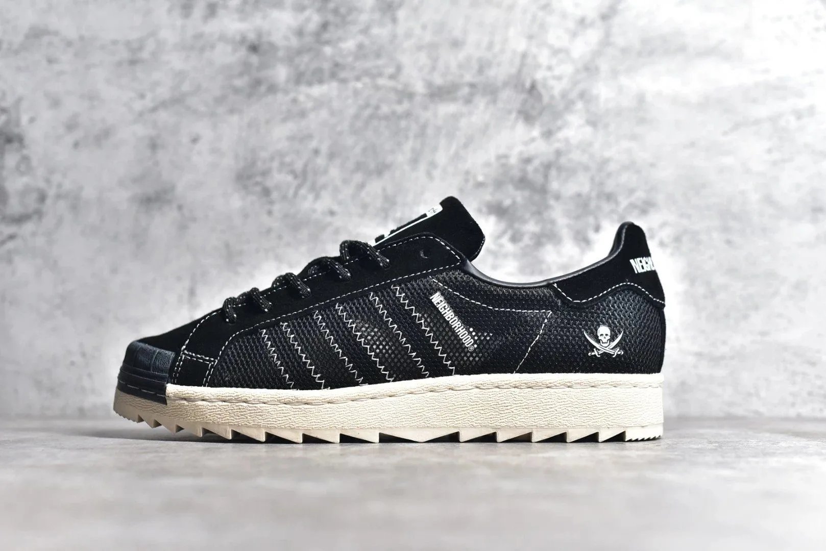 Adidas Neighborhood Superstar casual sneakers Black