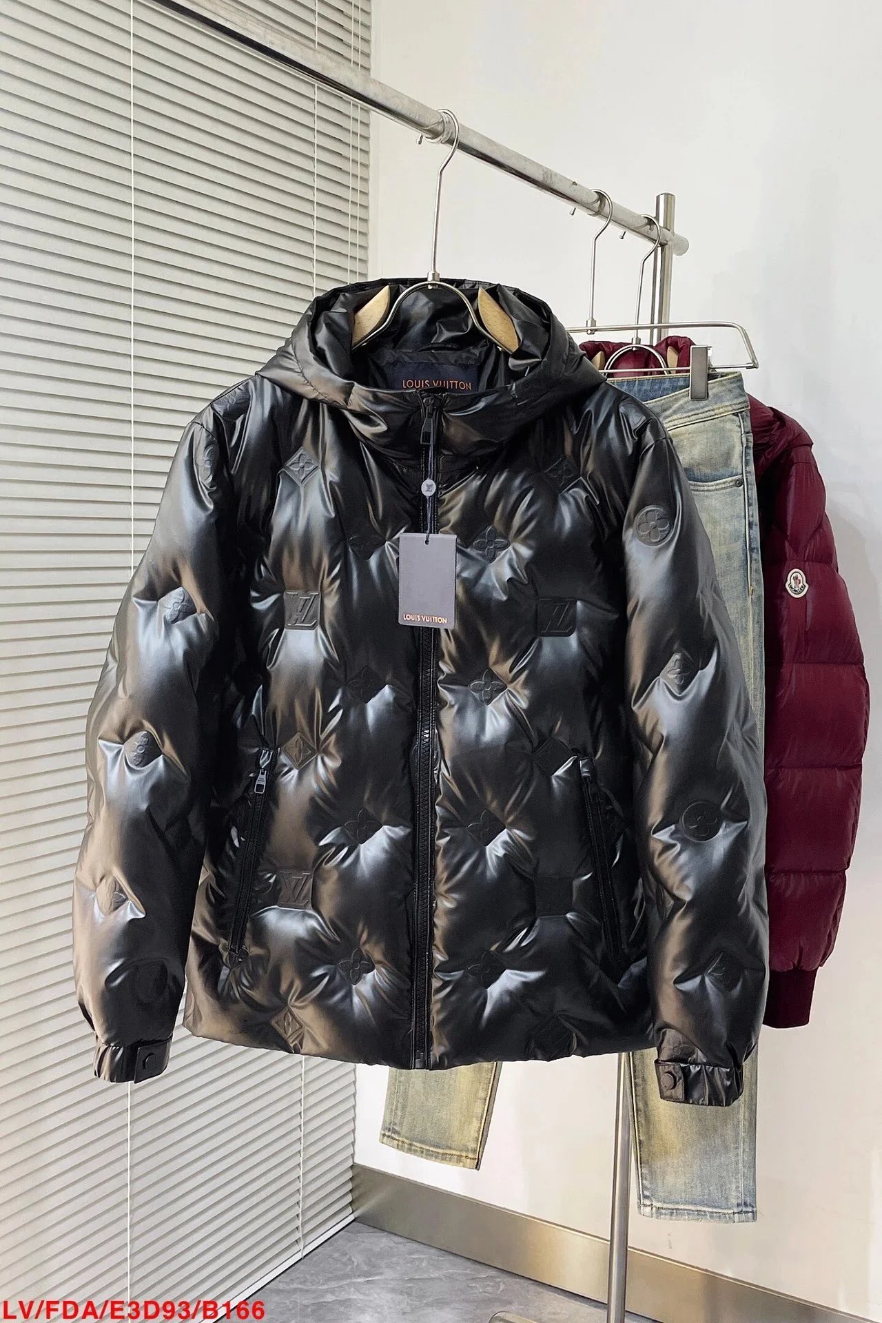 Louis Vuitton LV Monogram Puffer Jacket Shiny Down Jacket Black
