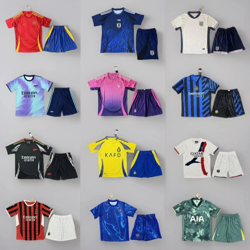 Design Football Jersey Sets Retro Sporty Matching Set Multicolor