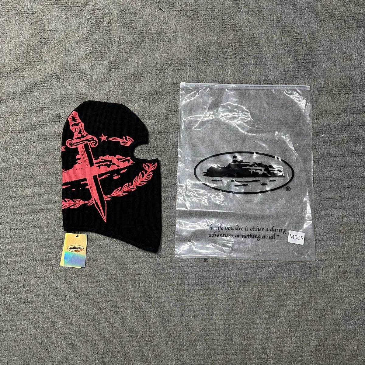 Corteiz CRTZ Dagger Graphic Streetwear Balaclava Black and Pink