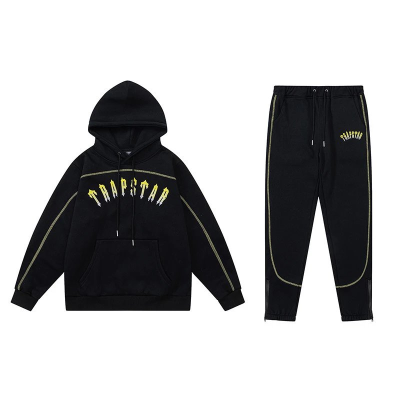 Trapstar Irongate Arch Streetwear Tracksuit Set Black