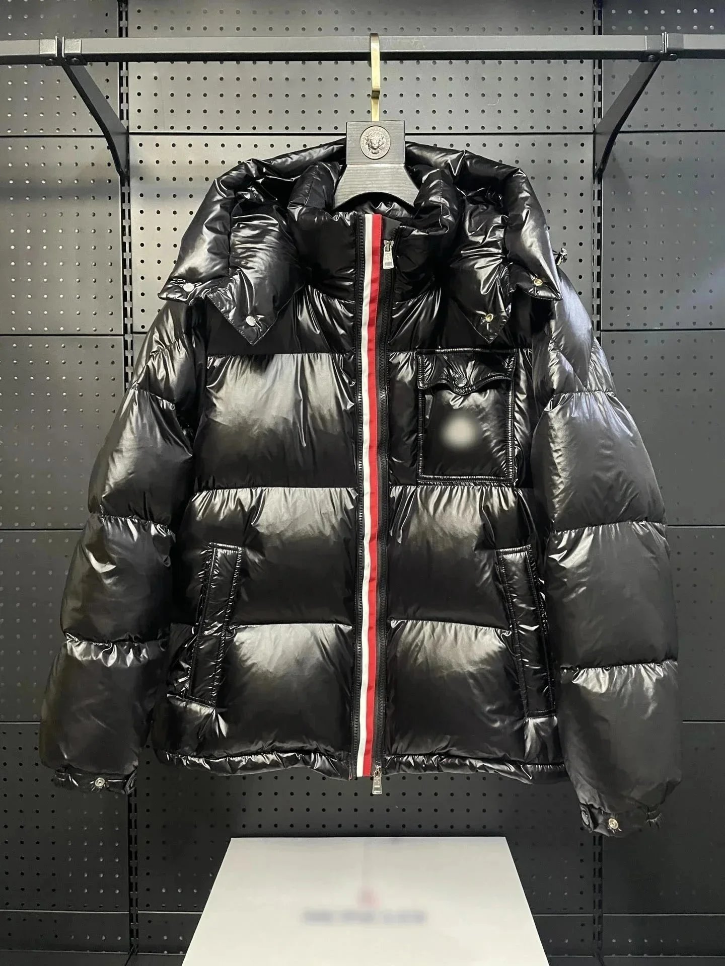 Moncler Puffer Shiny Down Jacket Black