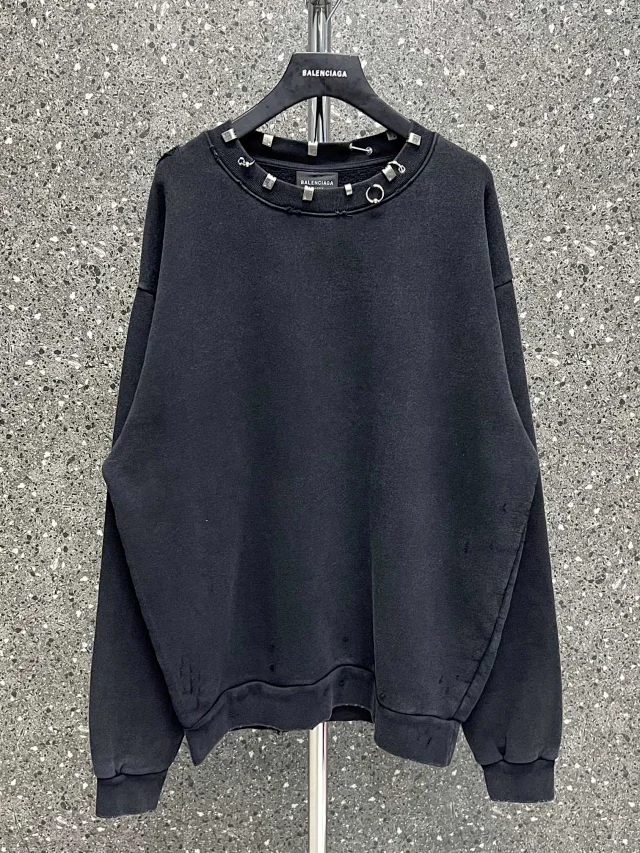 Balenciaga Piercing Detail Oversized Sweatshirt Black