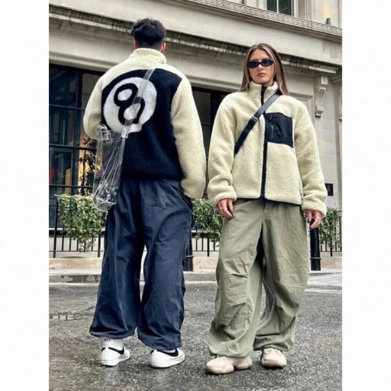 Stussy 8 Ball Sherpa Reversible Jacket Fleece Streetwear Jacket Beige and Black