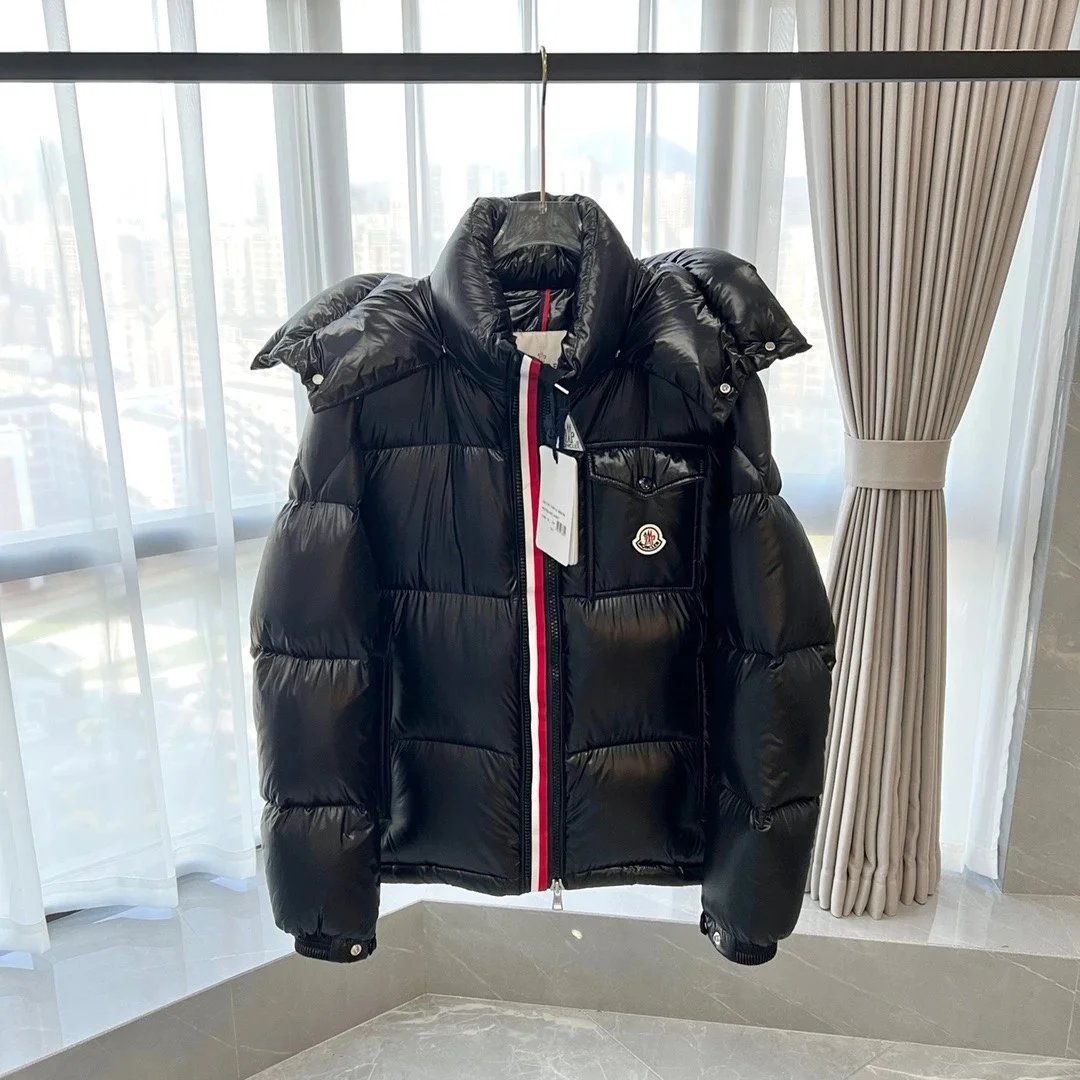 Moncler Montcla Shiny Puffer Jacket Black