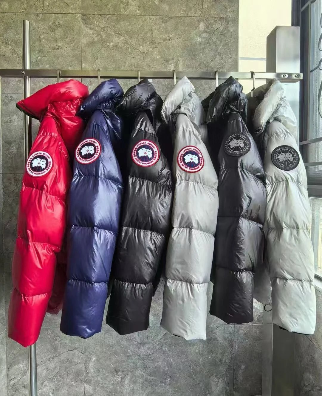 Canada Goose Crofton Puffer Shiny Down Jacket Multicolor