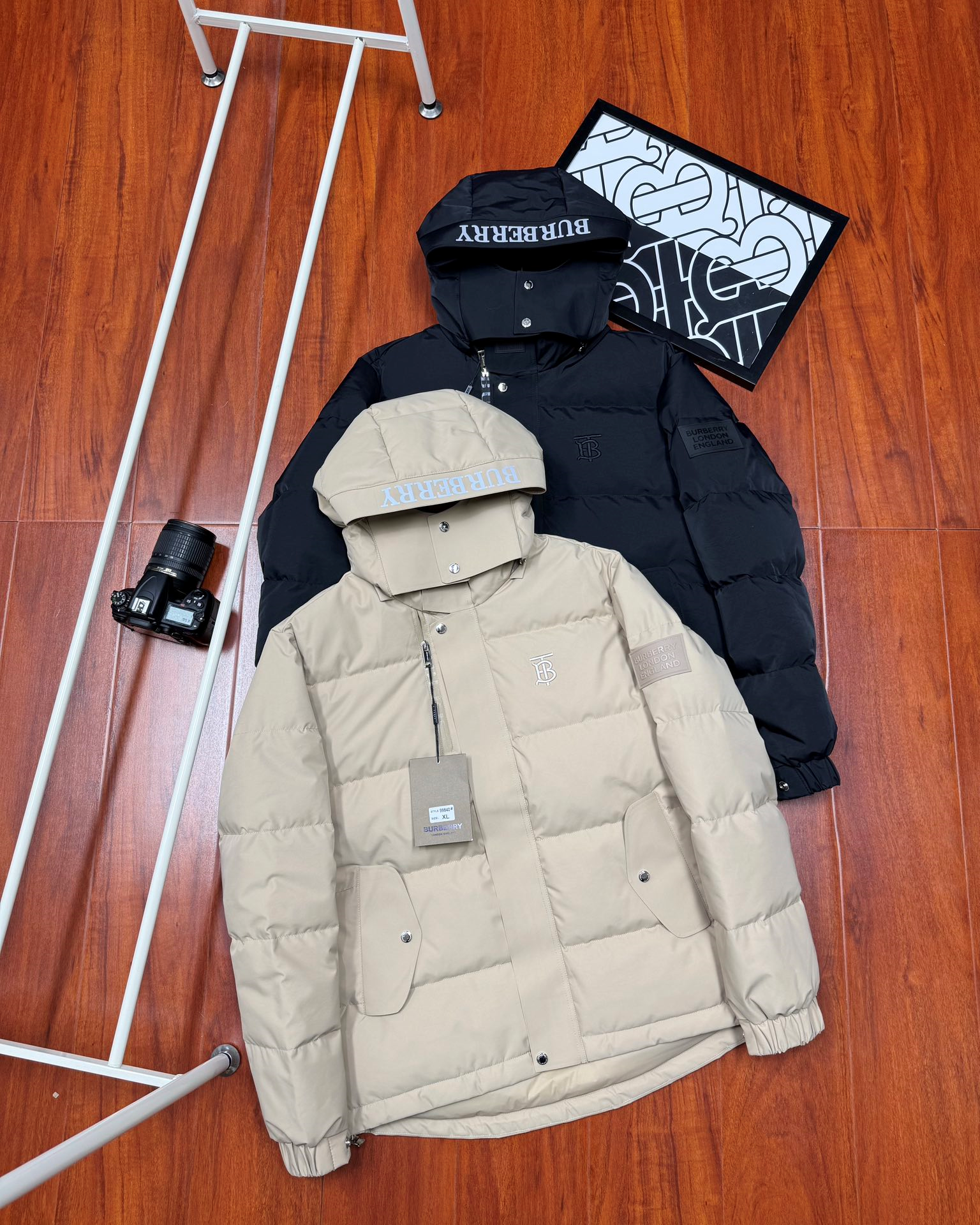 Burberry Puffer Jacket Hooded Down Winter Jacket Black and Beige