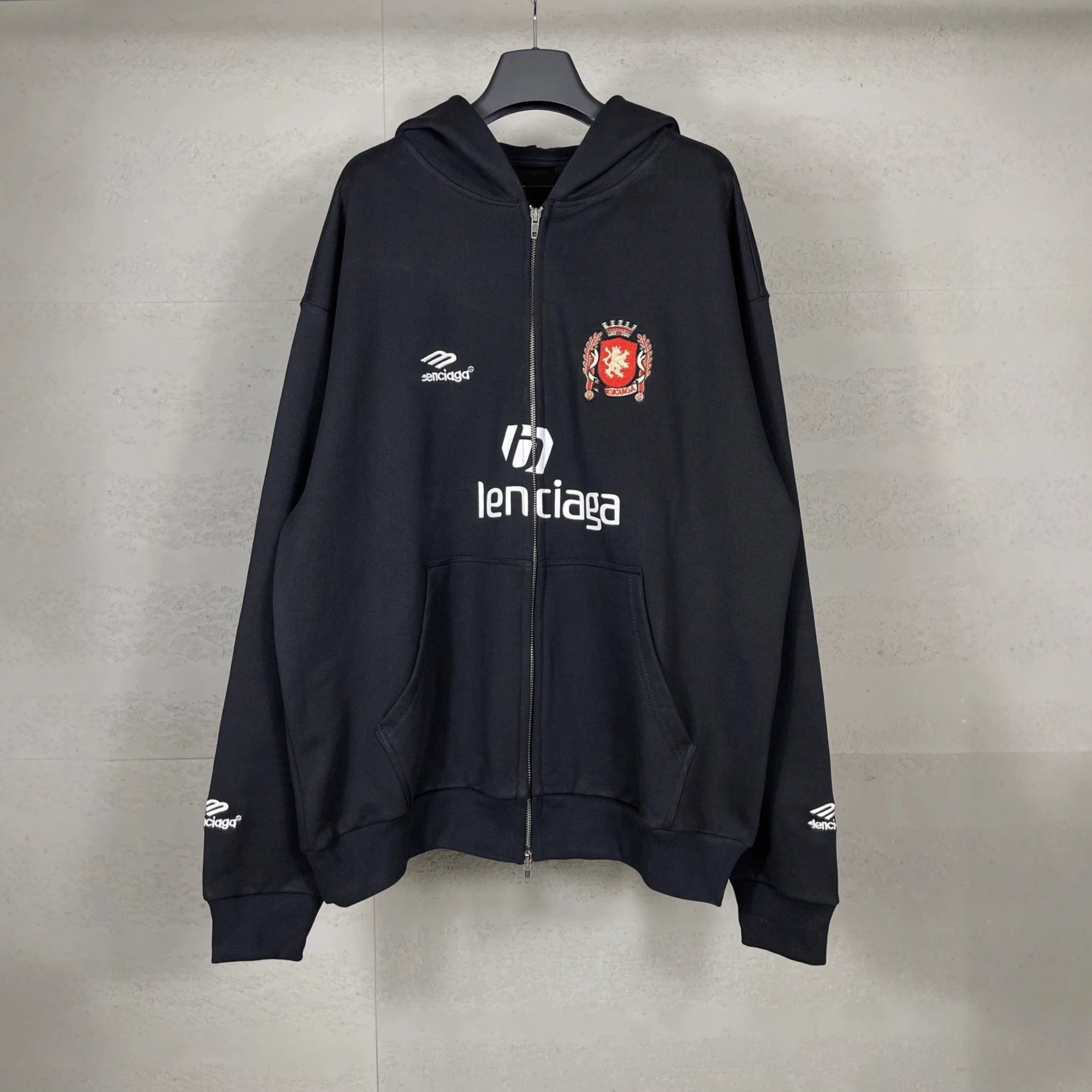 Balenciaga Crest Zip-Up Hoodie Black